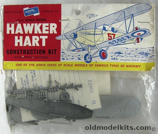 Airfix 1/72 Hawker Hart First Issue - Bagged with Header, 1398 plastic model kit